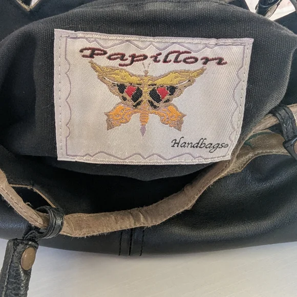 Papillon Vintage Elegant Black Leather Tote Bag - Picture 11 of 12